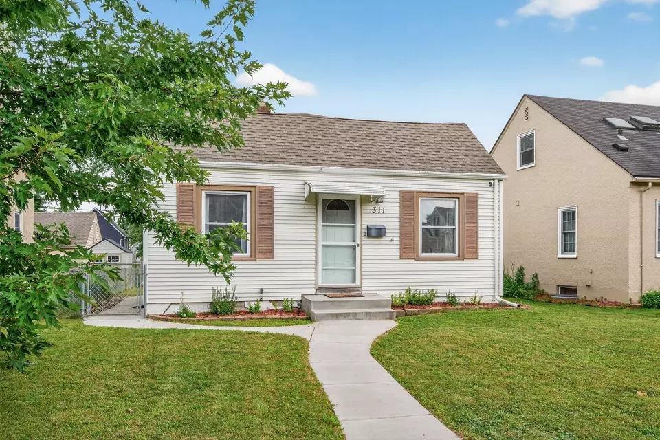 Exterior - 311 11th Ave S, South Saint Paul, MN 55075 photo 2 of 7