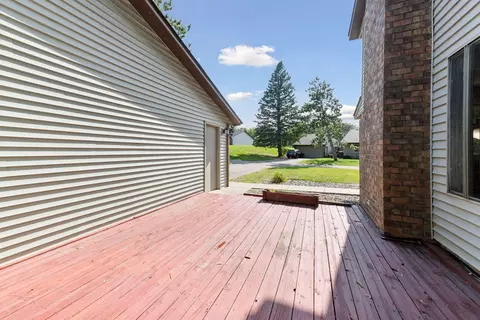 Exterior - 4714 Lenore Ln, Eagan, MN 55122 photo 3 of 4