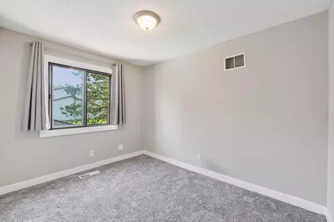 Bedroom - 4714 Lenore Ln, Eagan, MN 55122 photo 3 of 3