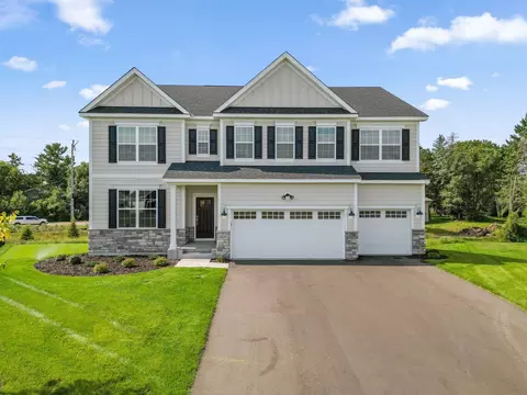 8037 Hazelwood Ct, Lino Lakes, MN 55014