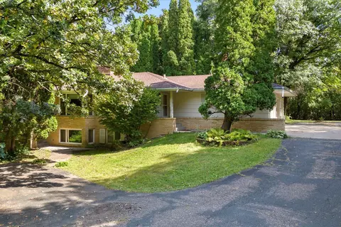 3430 Glenarden Rd, Arden Hills, MN 55112