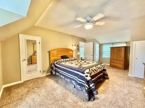 Bedroom - 638 3rd St, Tracy, MN 56175 photo 6 of 6