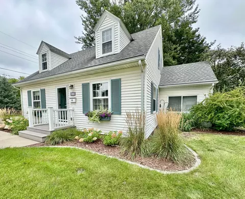 Exterior - 638 3rd St, Tracy, MN 56175 photo 10 of 14