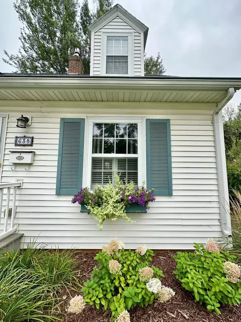 Exterior - 638 3rd St, Tracy, MN 56175 photo 11 of 14