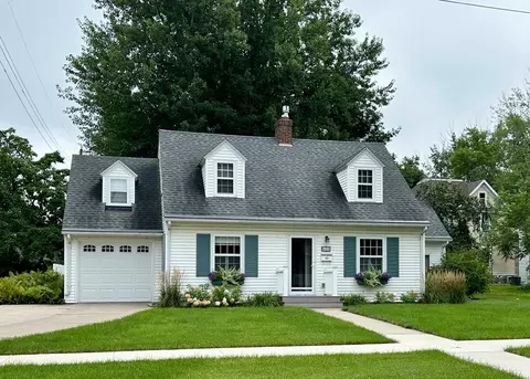 Exterior - 638 3rd St, Tracy, MN 56175 photo 2 of 14
