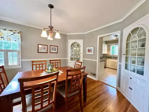 Dining - 638 3rd St, Tracy, MN 56175 photo 4 of 4