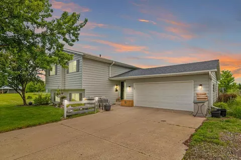 6972 360th St, North Branch, MN 55056