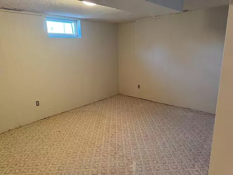 110 E Stokes Ave, Badger, MN 56714 photo 17
