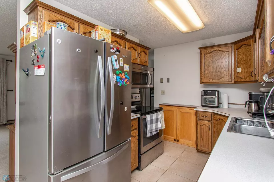 Kitchen - 408 Sheyenne Dr, Horace, ND 58047 photo 1 of 6