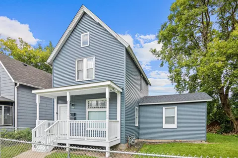 511 Van Buren Ave, Saint Paul, MN 55103