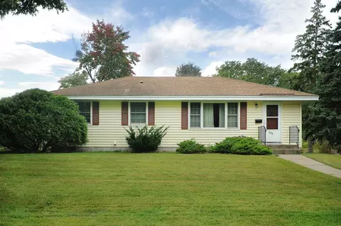 9200 Clinton Ave S, Bloomington, MN 55420