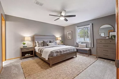 Bedroom - 6285 Clearwater Rd, Baxter, MN 56425 photo 1 of 6