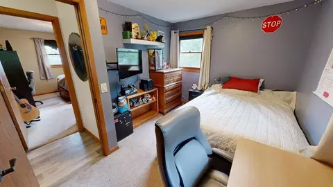 Bedroom - 3091 77th Ave NE, Willmar, MN 56201 photo 5 of 7