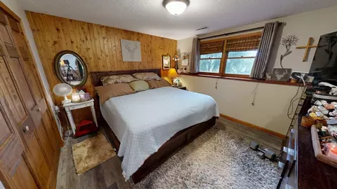 Bedroom - 3091 77th Ave NE, Willmar, MN 56201 photo 1 of 7