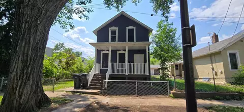 683 Bedford St, Saint Paul, MN 55130