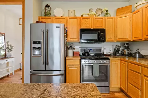 Kitchen - 15281 Clearview Ln, Brainerd, MN 56401 photo 3 of 4