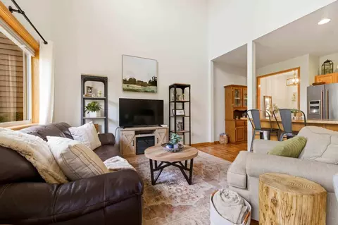 Living - 15281 Clearview Ln, Brainerd, MN 56401 photo 3 of 3