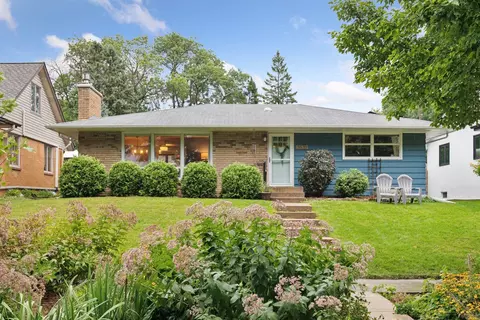 3639 Lincoln St NE, Minneapolis, MN 55418