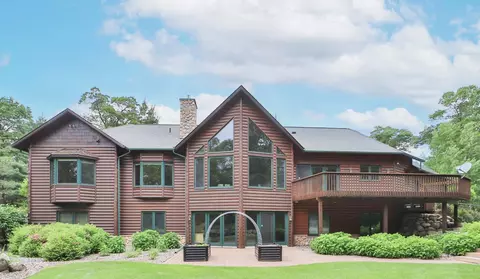 11212 Leewood Ln, East Gull Lake, MN 56401