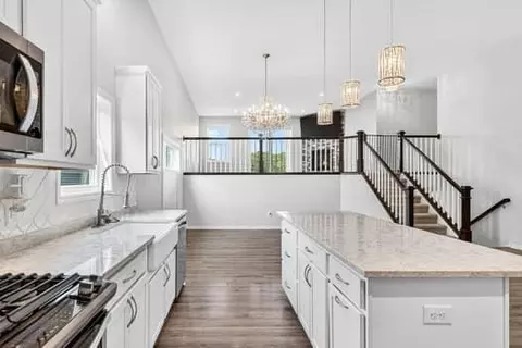 11820 Pineridge Way N, Dayton, MN 55327