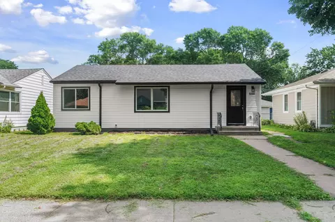5244 Vincent Ave N, Brooklyn Center, MN 55430