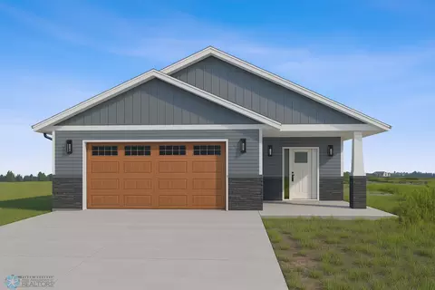 2562 Golden Ln S, Fargo, ND 58104