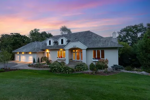 6229 Morningside Cir, Eden Prairie, MN 55344
