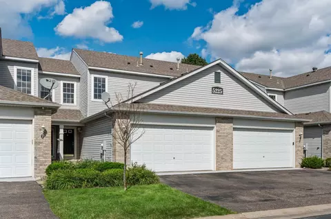 5225 Holly Ln N #3, Plymouth, MN 55446