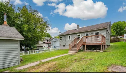 310 6th Ave, Bovey, MN 55709