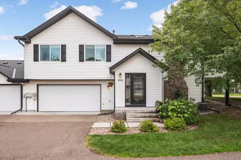 3702 Gershwin Ln N, Oakdale, MN 55128