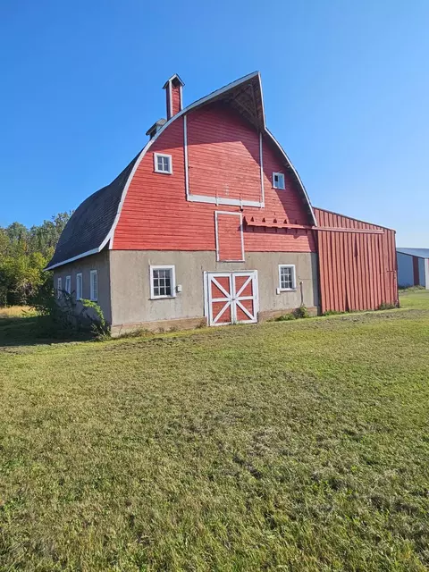 6402 Krull St, Williams, MN 56686 photo 3