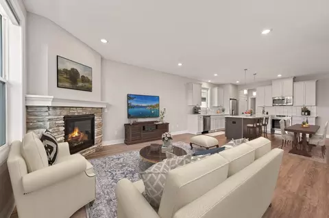 11294 Ivywood Trl, Woodbury, MN 55129