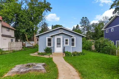 4475 Lincoln Ave, White Bear Lake, MN 55110
