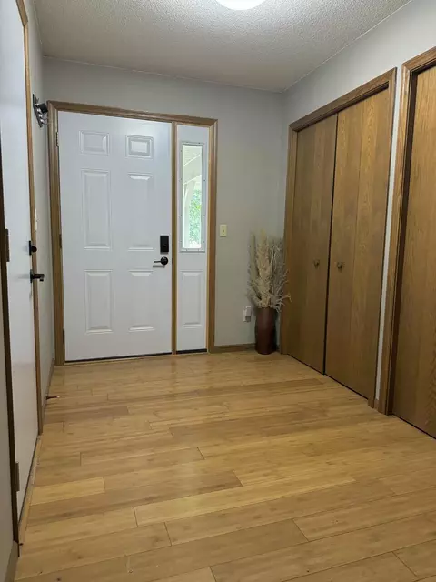 Entry Way - 2817 Stearns Way, Saint Cloud, MN 56303 photo 1 of 2