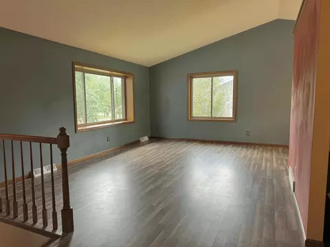 Living - 2817 Stearns Way, Saint Cloud, MN 56303 photo 2 of 3