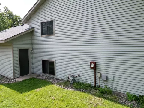 Exterior - 2817 Stearns Way, Saint Cloud, MN 56303 photo 2 of 7