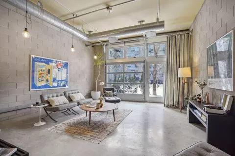 801 Washington Ave N #111, Minneapolis, MN 55401