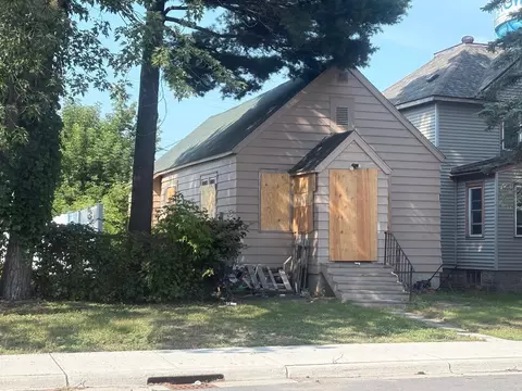 719 3rd St S, Virginia, MN 55792