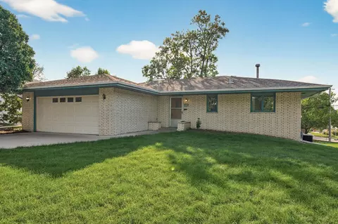 3532 Belden Dr NE, Saint Anthony, MN 55418