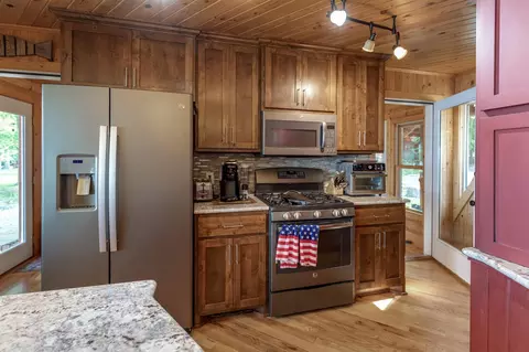 Kitchen - 4426 Pine Point Dr NW, Walker, MN 56484 photo 3 of 3