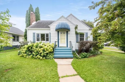 822 N 21st St, Superior, WI 54880