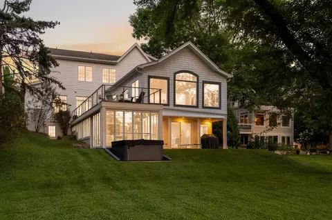 6008 Halifax Ave S, Edina, MN 55424