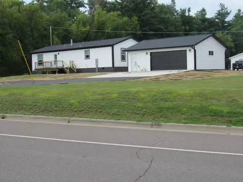 825 Folz Blvd, Moose Lake, MN 55767