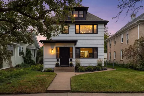 1127 5th St NE, Minneapolis, MN 55413