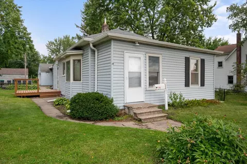 2521 12th Ave E, North Saint Paul, MN 55109