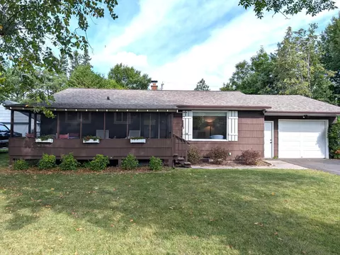 112 Hiway Ln, International Falls, MN 56649