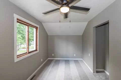 Bedroom - 915 5th Ave NE, Brainerd, MN 56401 photo 6 of 7