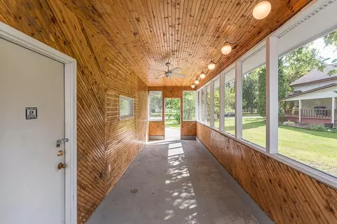 Exterior - 915 5th Ave NE, Brainerd, MN 56401 photo 5 of 5