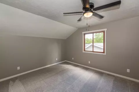 Bedroom - 915 5th Ave NE, Brainerd, MN 56401 photo 5 of 7