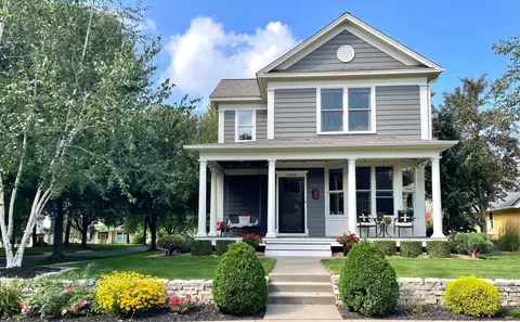 3309 Pioneer Pl, Stillwater, MN 55082